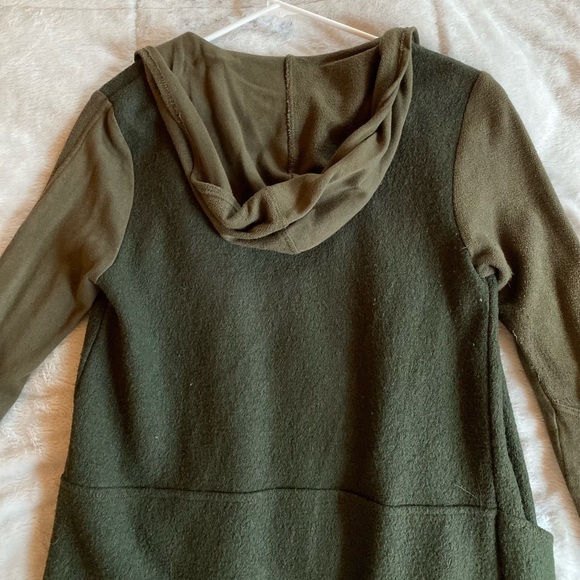 Free People Army Green Cardigan Lightweight Coat - Picture 10 of 10